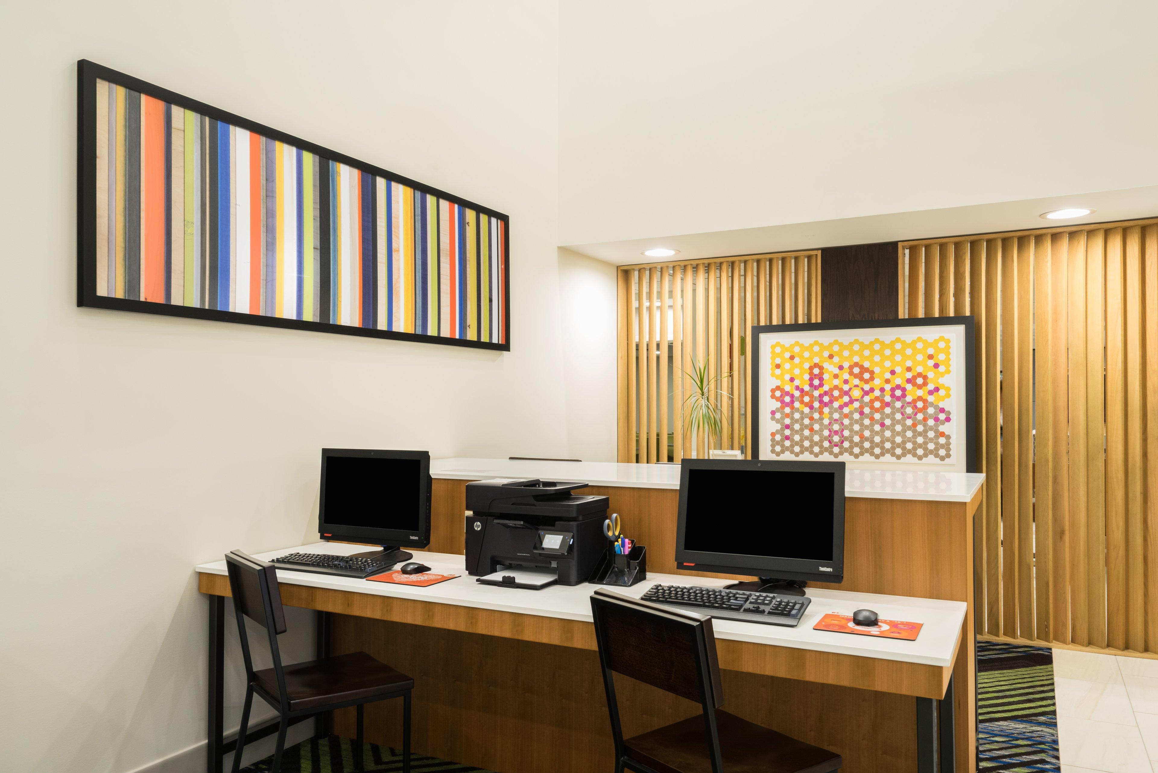 Holiday Inn Express Hotel & Suites Louisville East By Ihg Eksteriør billede
