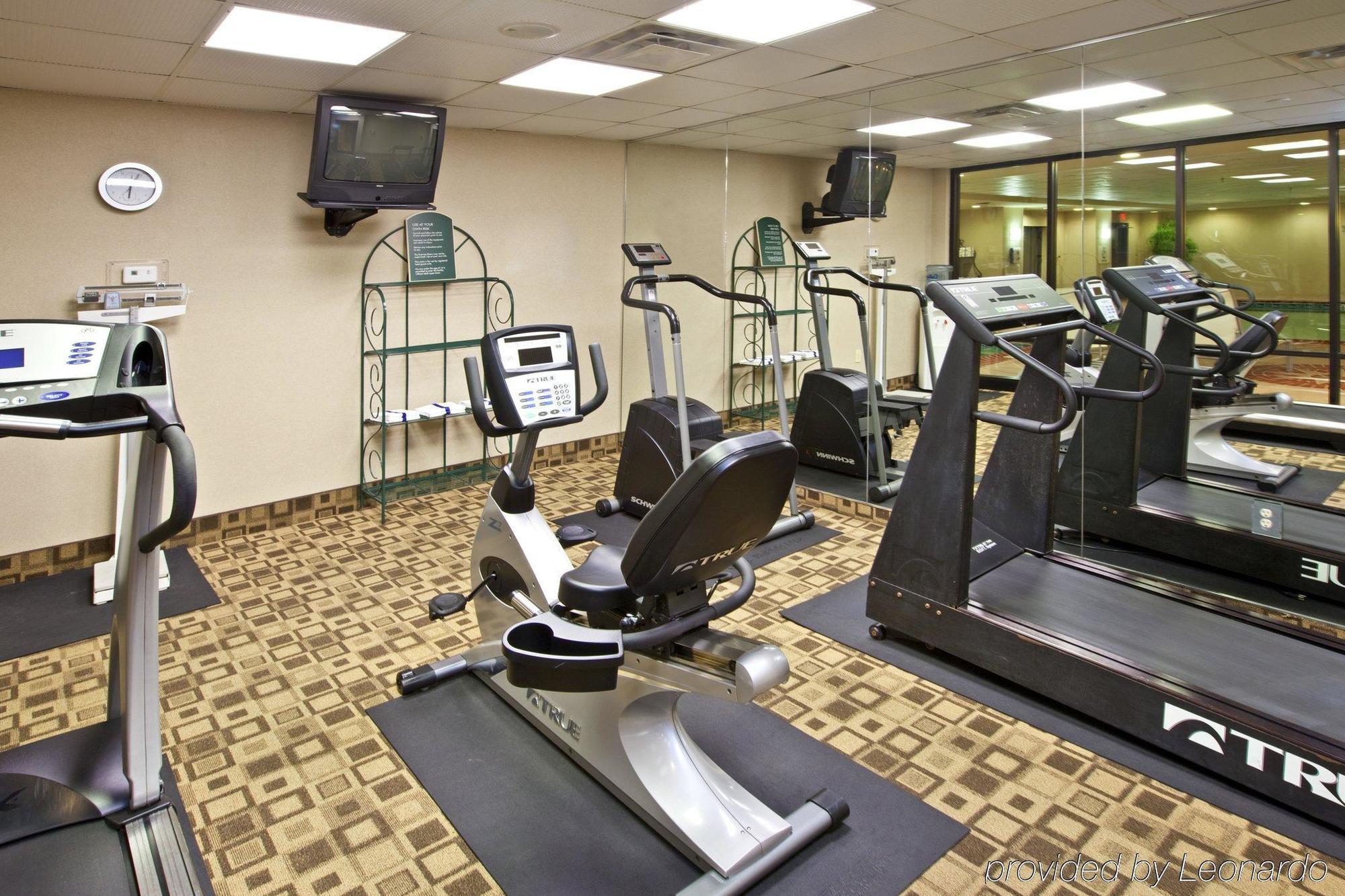 Holiday Inn Express Hotel & Suites Louisville East By Ihg Eksteriør billede